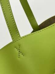 Uubags | Loewe Puzzle Fold large tote bag in meadow green shiny calfskin 42x41x18cm - 3