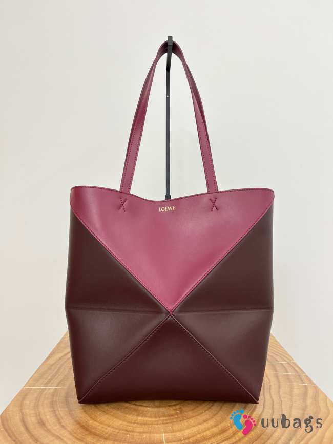 Uubags | Loewe Puzzle Fold large tote bag in crimson/dark burgundy shiny calfskin 31x25x14cm - 1