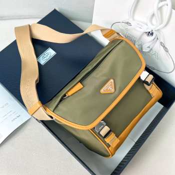 Uubags | Prada 2VD066 Re-Nylon and leather shoulder bag in military/caramel 19x20x10cm