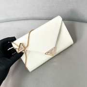 Uubags | Prada patent mini bag clutch bag in white 20x11.5cm - 5