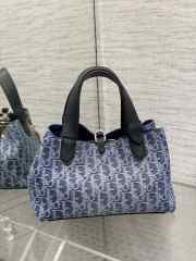 Uubags | Medium Dior Toujours Bag Blue Denim Oblique Jacquard 23x15x15cm - 6