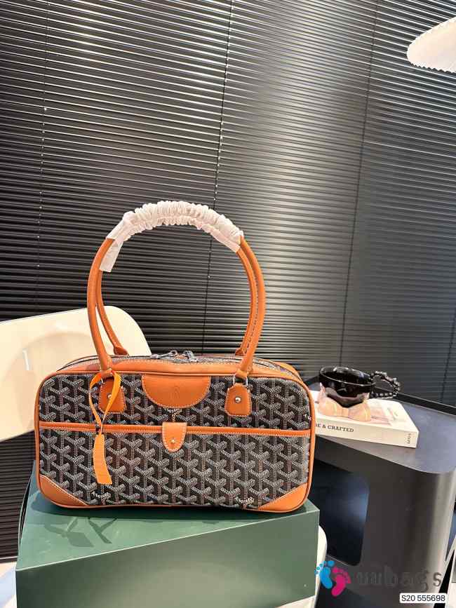 Uubags | Goyard Saint Martin Bag In Goyardine Canvas In Brown/Black 33x17x9cm - 1