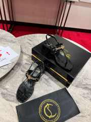 Uubags | Louboutin MJ Thong 4.5cm mules - Alligator embossed calf leather in black - 2