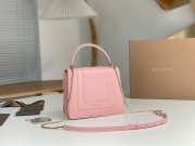 Uubags | Bvlgari Serpenti Forever small top handle bag in light pink 20x15x9.5cm - 3