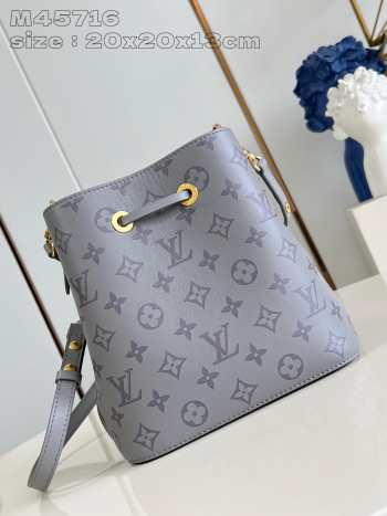 Uubags | Louis Vuitton M12749 Néonoé BB Bag In Trianon Gray 20x20x13cm