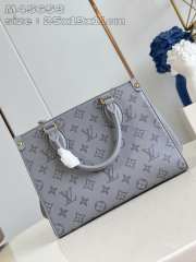 Uubags | Louis Vuitton M12465 OnTheGo PM Bag In Trianon Gray 25x19x11.5cm - 4