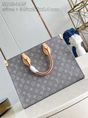 Uubags | Louis Vuitton M12465 OnTheGo PM Bag In Trianon Gray 35x27x14cm - 3