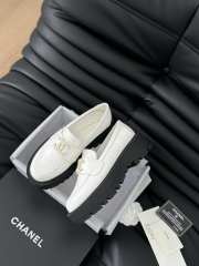 Uubags | Chanel 24B cowhide leather loafer in white - 6