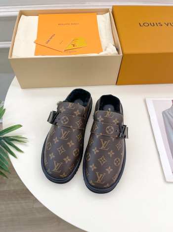 Uubags | Louis Vuitton Cozy Flat Comfort Clog Sandals Material Monogram Canvas In Cocoa Brown