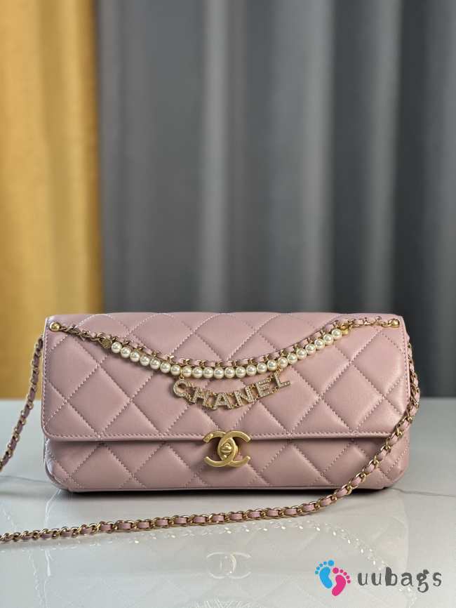 Uubags | Chanel 24A pearl chain baguette bag pink 13x27x5cm - 1