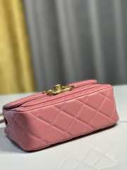 Uubags | Chanel Mini Flap Bag Shiny Lambskin & Gold Plated Metal Pink 13.5x19x7cm - 4