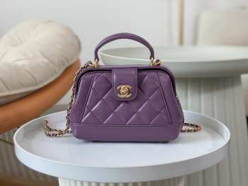 Uubags | Chanel Mini Bag with Handle Shiny Lambskin & Gold Plated Metal Purple 12x18x7cm