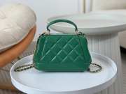 Uubags | Chanel Mini Bag with Handle Shiny Lambskin & Gold Plated Metal Green 12x18x7cm - 3