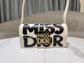 Uubags | Miss Dior Flap Bag White and Black Miss Dior Graffiti Printed Calfskin 22x11x6cm