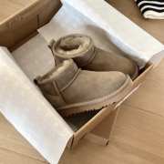 Uubags | UGG Toddlers' Classic Ultra Mini Boot In Sand - 3