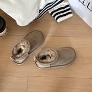 Uubags | UGG Toddlers' Classic Ultra Mini Boot In Sand - 4