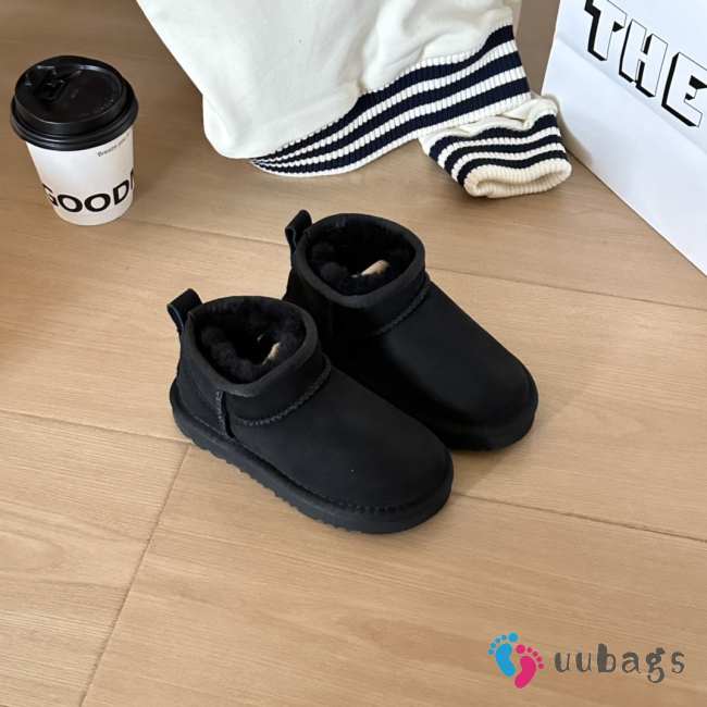 Uubags | UGG Toddlers' Classic Ultra Mini Boot In Black - 1