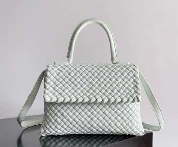 Uubags | Bottega Veneta Patti Top Handle Bag In White 19x26x11cm