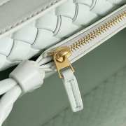 Uubags | Bottega Veneta Patti Top Handle Bag In White 19x26x11cm - 3