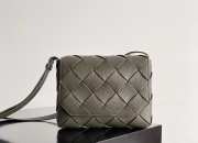 Uubags | Bottega Veneta Diago Cross-body bag in kaki 22.5x16.5x5.5cm - 1