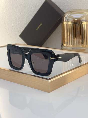 Uubags | Tomford Esme Sunglasses 50-23-145mm