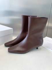 Uubags | The Row Brown Shrimpton Boots In Brown - 2