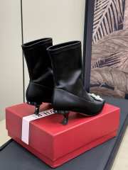 Uubags | Roger Vivier pointed toe boots in black 6cm - 2