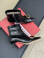 Uubags | Roger Vivier Canard Booties in black 5.5cm - 4