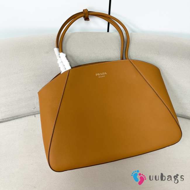 Uubags | Prada 1BG510 large leather tote bag in caramel 40x30.5x17cm - 1