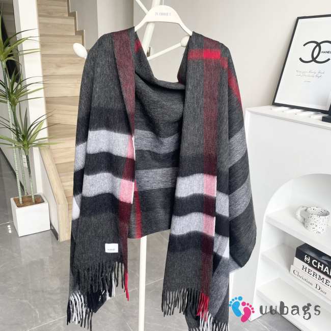 Uubags | Burberry Check Cashmere Scarf In Black 70x200cm - 1