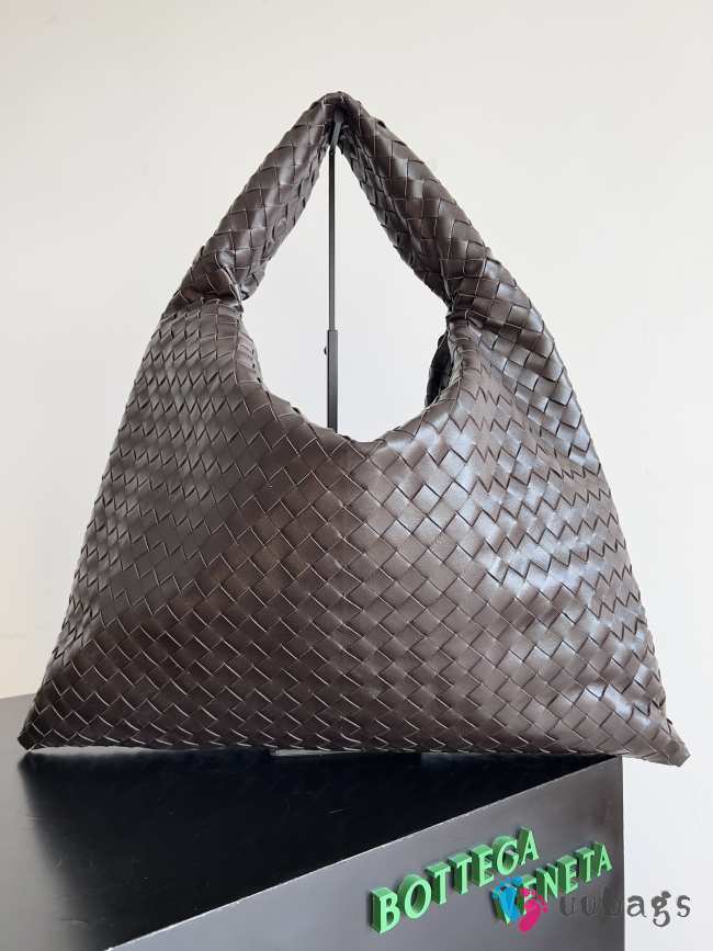 Uubags | Bottega Veneta Large Hop bag with Intrecciato craftsmanship in fondant calf leather 54x24x13cm - 1