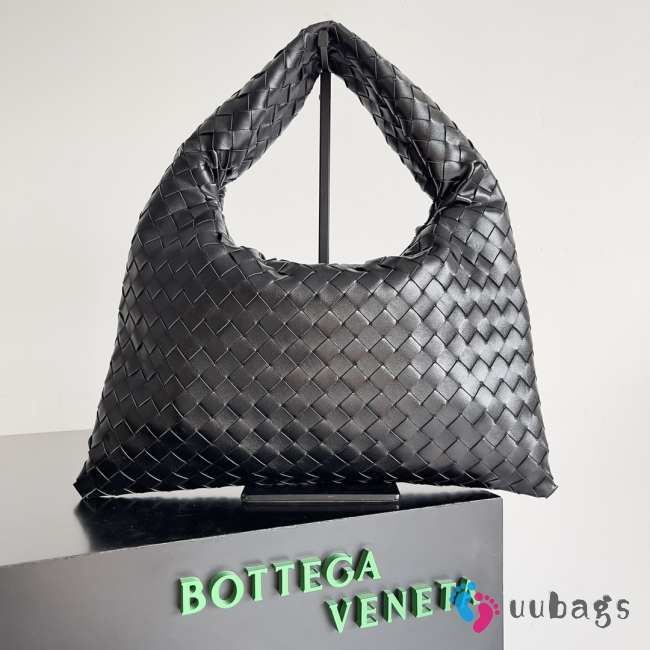 Uubags | Bottega Veneta Hop bag with Intrecciato craftsmanship in black calf leather 41x20x8cm - 1