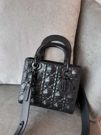 Uubags | Dior Lady Bag Black Cannage Calfskin with Diamond Motif 20cm