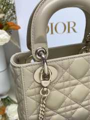 Uubags | Dior Lady Lambskin Bag with Silver Buckle 17cm - 5