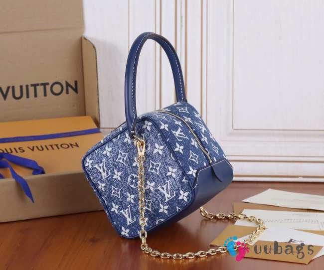 Uubags | Louis Vuitton Monogram Square Bag M59611 Denim Navy Blue 16x16x16cm - 1