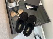 Uubags | Chanel wool slip-on in black - 1