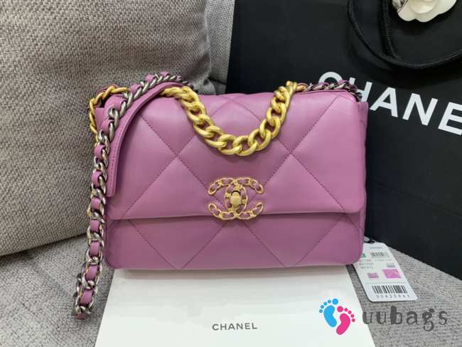 Uubags | Chanel Purple Quilted Lambskin Medium Chanel 19 Bag 26x16x9cm - 1