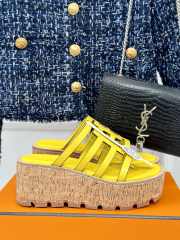 Uubags | Hermes Isabella 30 sandal in calfskin yellow 7cm - 1