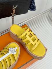 Uubags | Hermes Isabella 30 sandal in calfskin yellow 7cm - 3