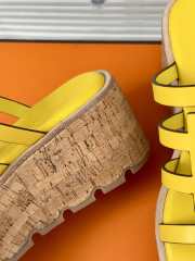 Uubags | Hermes Isabella 30 sandal in calfskin yellow 7cm - 2