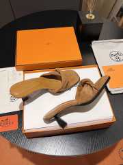 Uubags | Hermes Giny 5.5cm in Velvet Leather Gold Sandals - 4