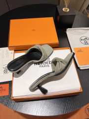 Uubags | Hermes Giny 5.5cm in Velvet Leather Grey Sandals - 4