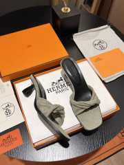 Uubags | Hermes Giny 5.5cm in Velvet Leather Grey Sandals - 5