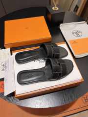 Uubags | Hermes Idioma sandal in black lambskin insole and lining - 2