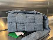 Uubags | Bottega Veneta Padded Tech Cassette padded intreccio denim bag in blue 15x30x7.5cm - 1