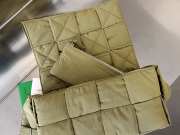 Uubags | Bottega Veneta Padded Tech Cassette padded intreccio nylon bag in beige 15x30x7.5cm - 2