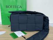 Uubags | Bottega Veneta Padded Tech Cassette padded intreccio nylon bag in navy blue 15x30x7.5cm - 1