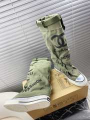 Uubags | Chanel 3D printed high canvas boots in green - 3