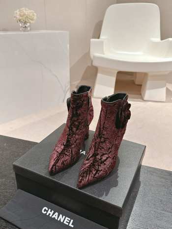 Uubags | Chanel suede ankle boot in burgundy