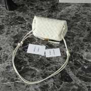 Uubags | Bottega Veneta Intrecciato Concert Pouch In White 18.5x11.5x8.5cm - 4